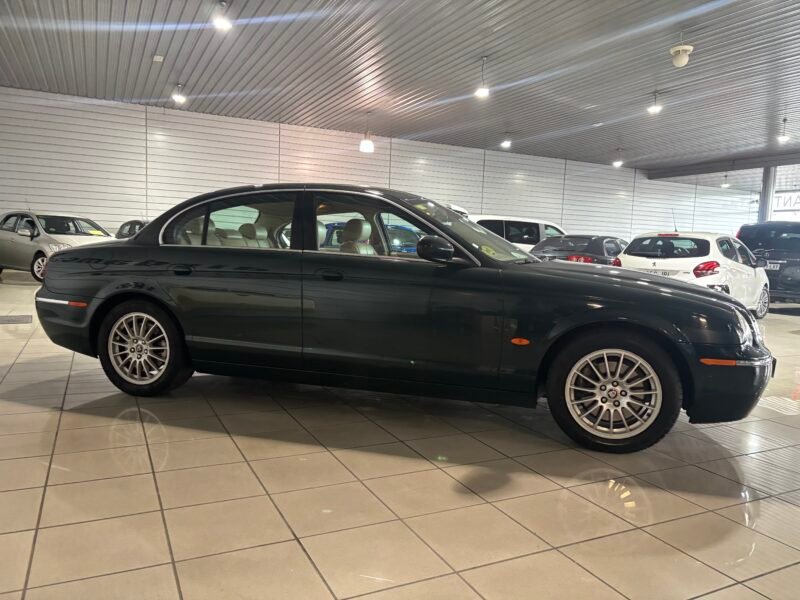 JAGUAR STYPE 2.7D EXECUTIVE