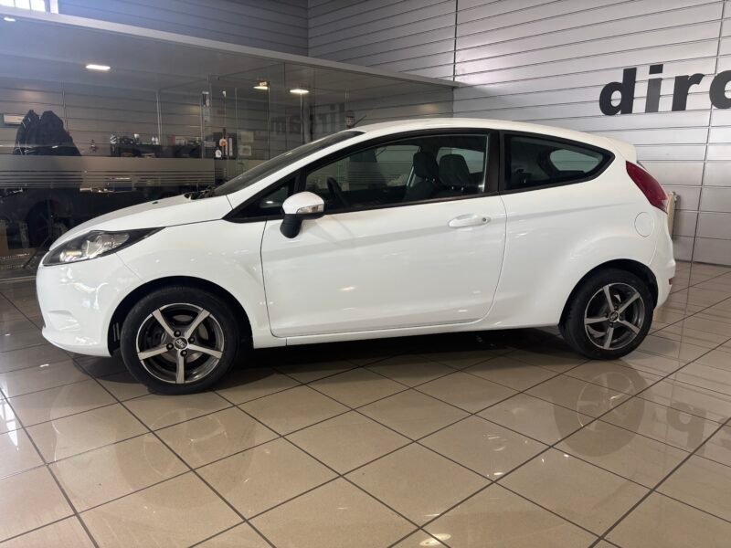 FORD Fiesta 1.4 TDCI 70CV 3P