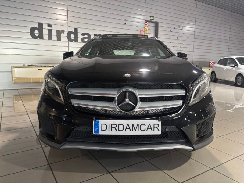 MERCEDES-BENZ GLA 200 CDI AMG LINE