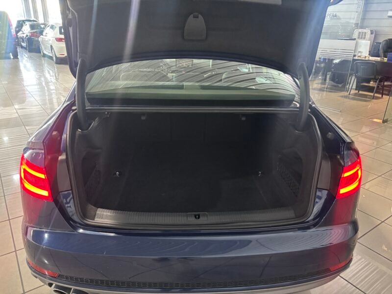 AUDI A4 3.0TDI 3.0 TDI QUATTRO 272