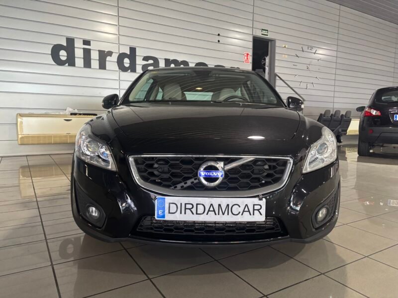 VOLVO C30 1.6D MOMENTUM