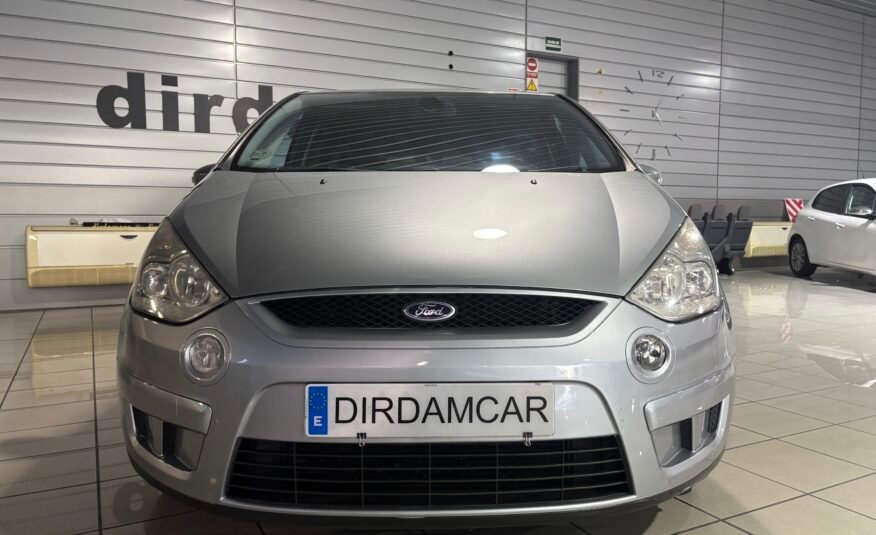 FORD SMAX 2.0TDI TITANIUM