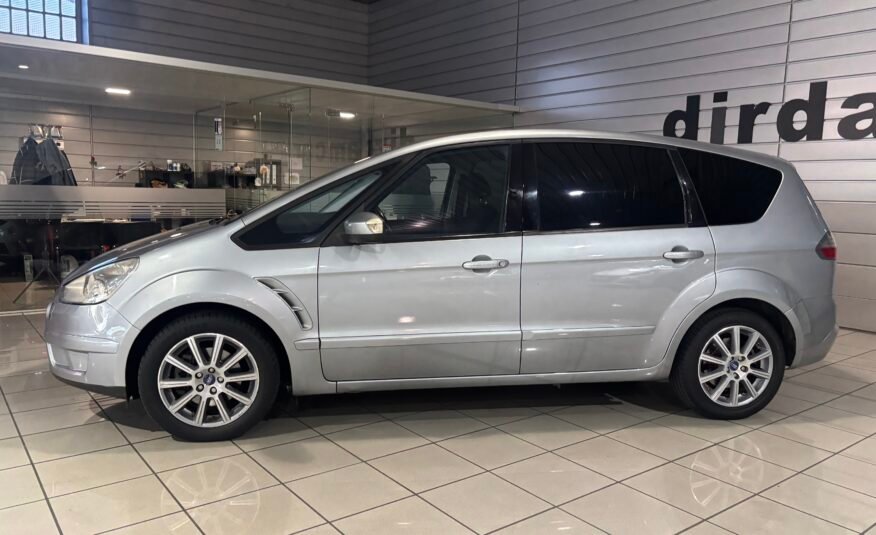 FORD SMAX 2.0TDI TITANIUM