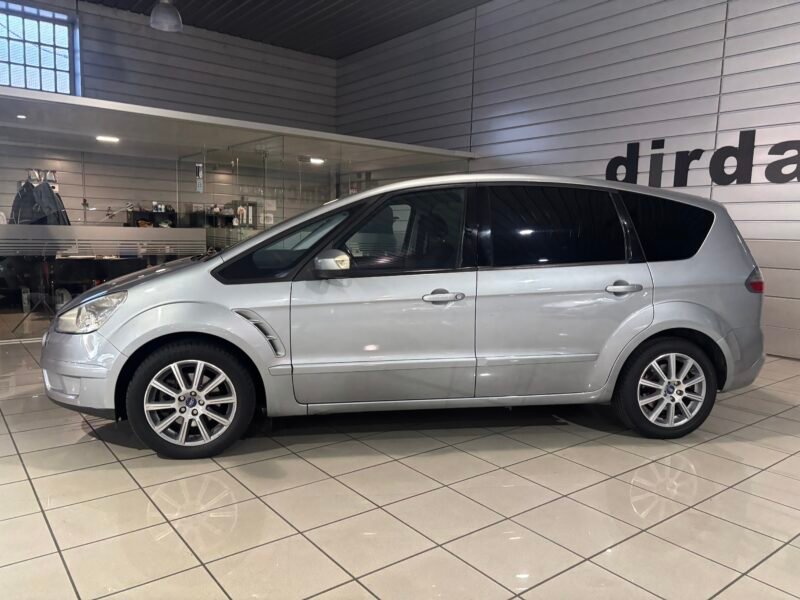 FORD SMAX 2.0TDI TITANIUM