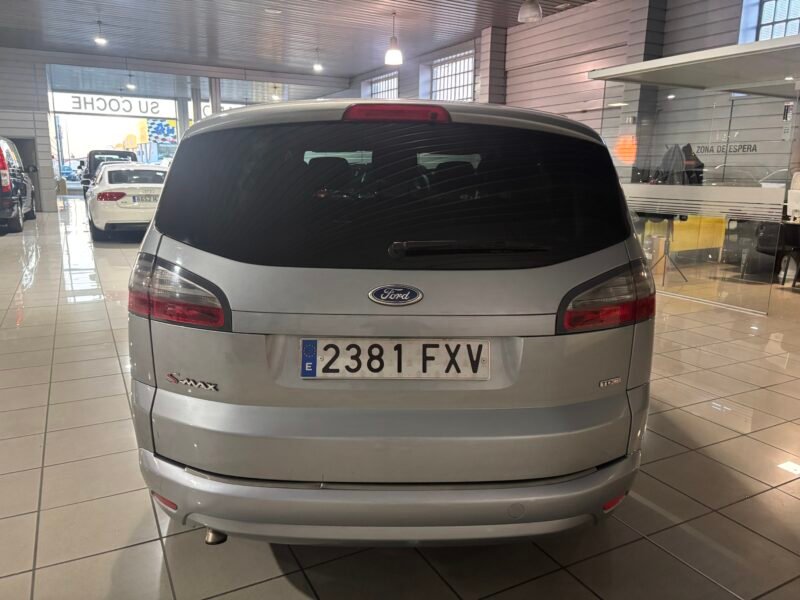 FORD SMAX 2.0TDI TITANIUM