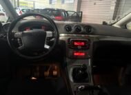 FORD SMAX 2.0TDI TITANIUM