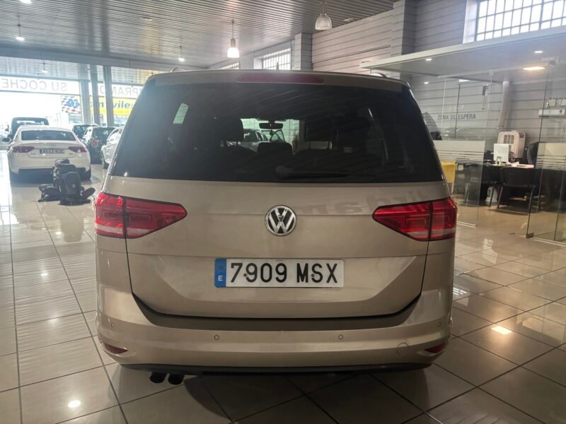 VOLKSWAGEN Touran 2.0 TDI 150CV DSG