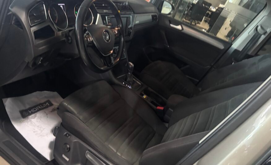 VOLKSWAGEN Touran 2.0 TDI 150CV DSG