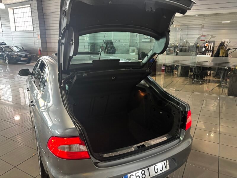 SKODA SUPERB 2.0 TDI 170 DSG EKEGANCE