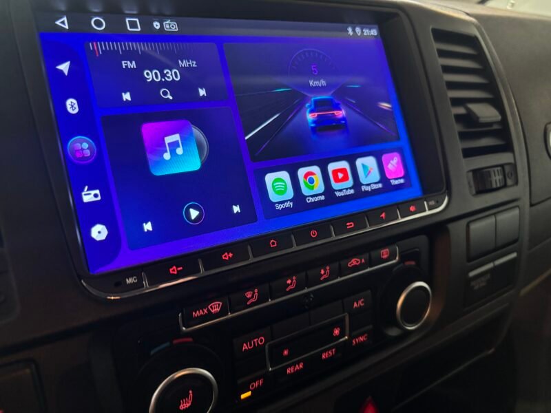 VOLKSWAGEN CARAVELLE 2.0 TDI