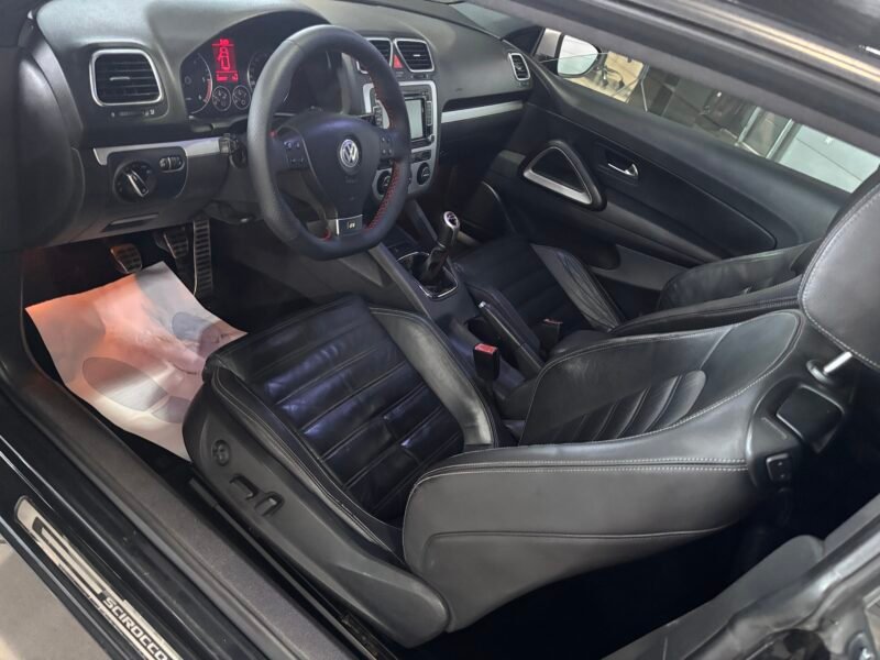 VOLKSWAGEN SIROCCO 2.0 TDI 140cv