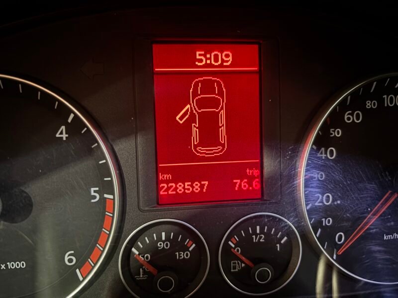 VOLKSWAGEN SIROCCO 2.0 TDI 140cv