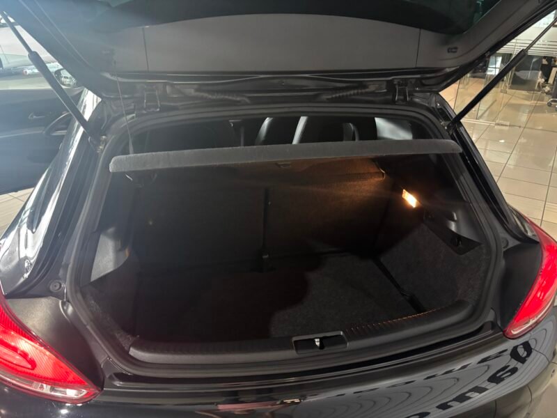 VOLKSWAGEN SIROCCO 2.0 TDI 140cv