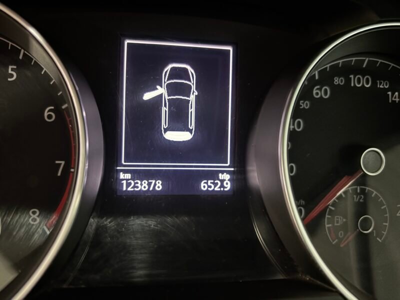 VOLKSWAGEN Golf 1.0 TSI