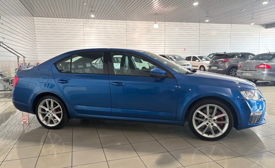 SKODA Octavia 2.0 TDI 184CV RS DSG
