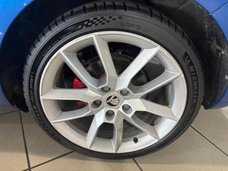 SKODA Octavia 2.0 TDI 184CV RS DSG