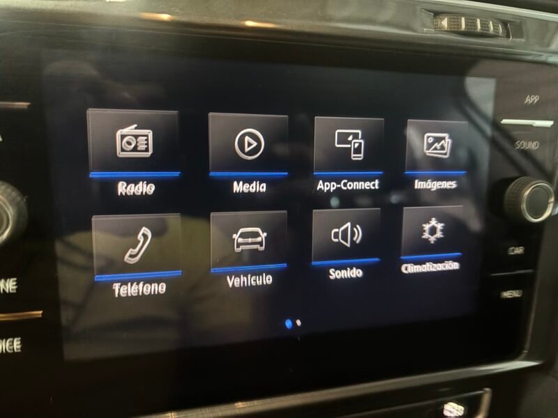 VOLKSWAGEN GOLF VARIANT 1.6 TDI 115CV