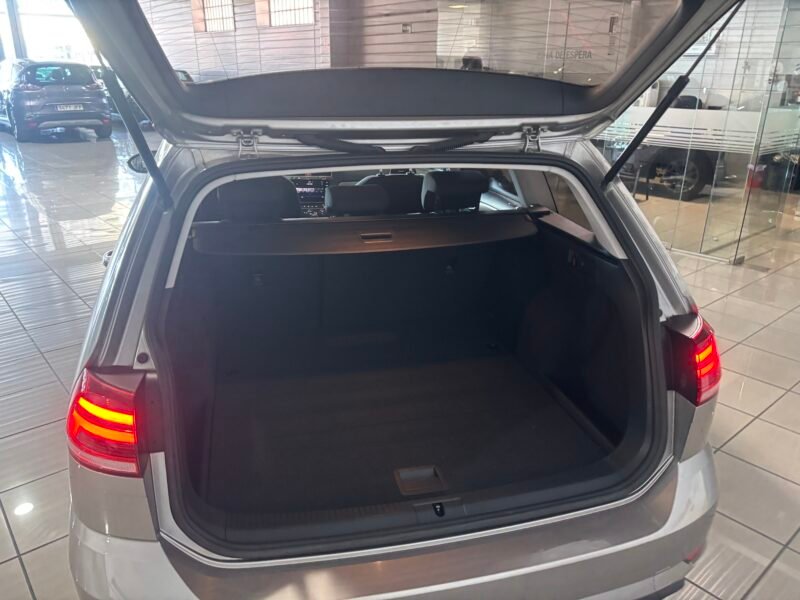 VOLKSWAGEN GOLF VARIANT 1.6 TDI 115CV