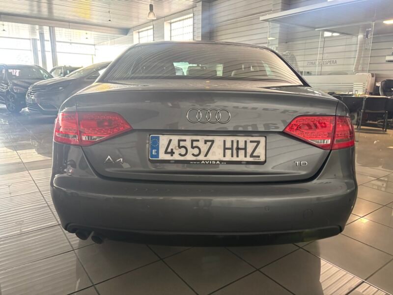 AUDI A4 2.0 TDI
