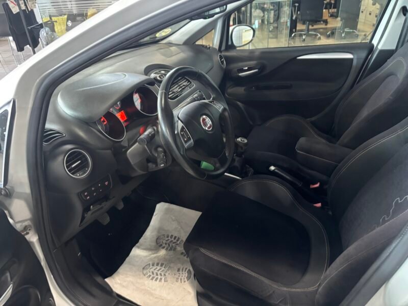 FIAT PUNTO 1.3 MULTIJET 95 SPORT