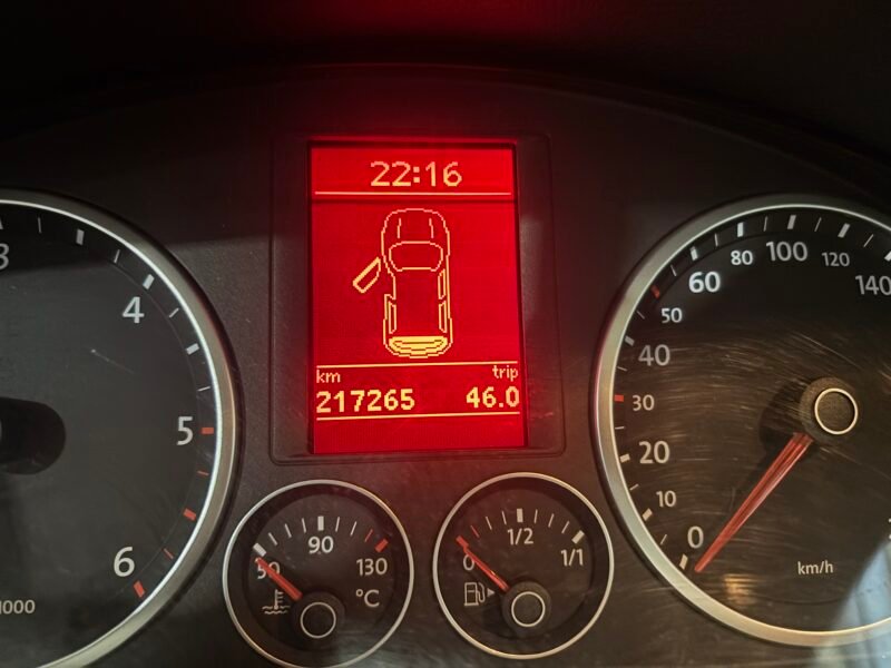 VOLKSWAGEN Tiguan 2.0 TDI 4MOTION TRIPTRONIC