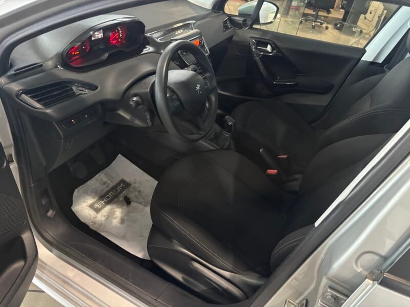 PEUGEOT 208 1.4 HDI 68 ACTIVE