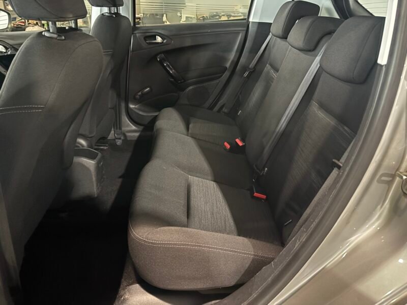 PEUGEOT 208 1.4 HDI 68 ACTIVE