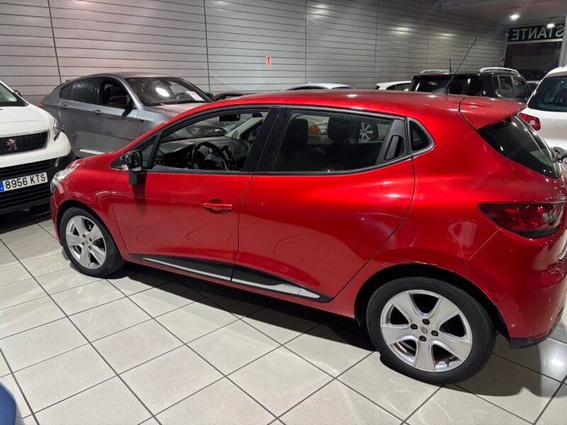 RENAULT Clio 0.9 TCe 90ss