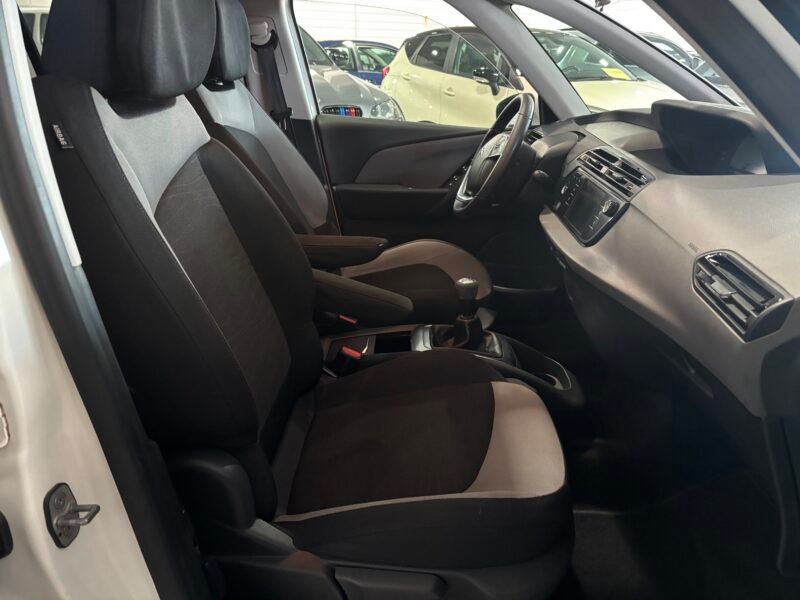 CITROEN Grand C4 Picasso 1.6 EHDI 115