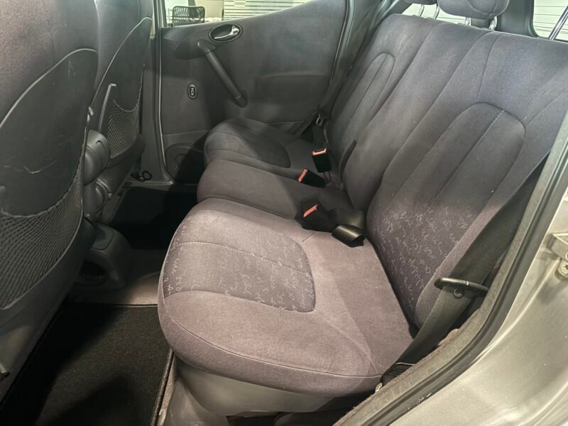 MERCEDES-BENZ Clase A 140