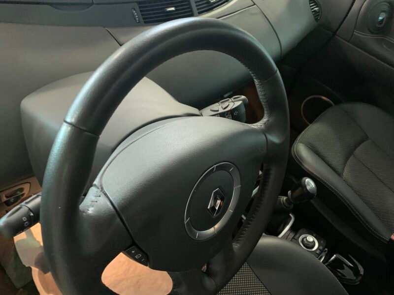 RENAULT GRAND ESPACE 2.0 DCI