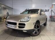 PORSCHE Cayenne 3.2 V6