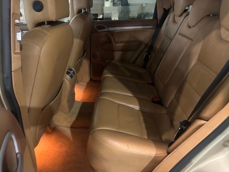 PORSCHE Cayenne 3.2 V6