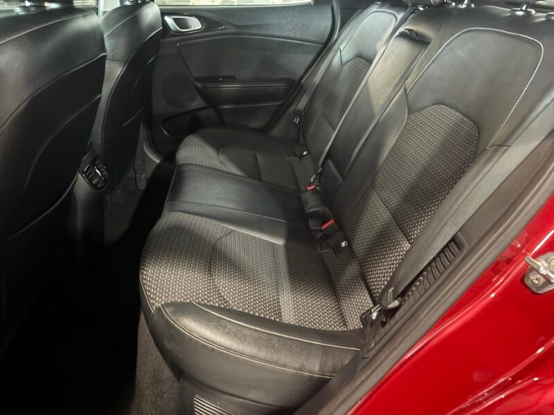 KIA XCEED 1.6 GDI HIBRIDO ENCHUFABLE