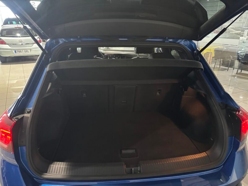 VOLKSWAGEN T-ROC 2.0 TSI SPORT DSG