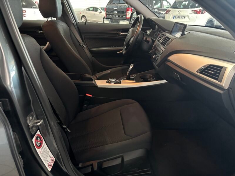 BMW SERIE 1 118i Auto