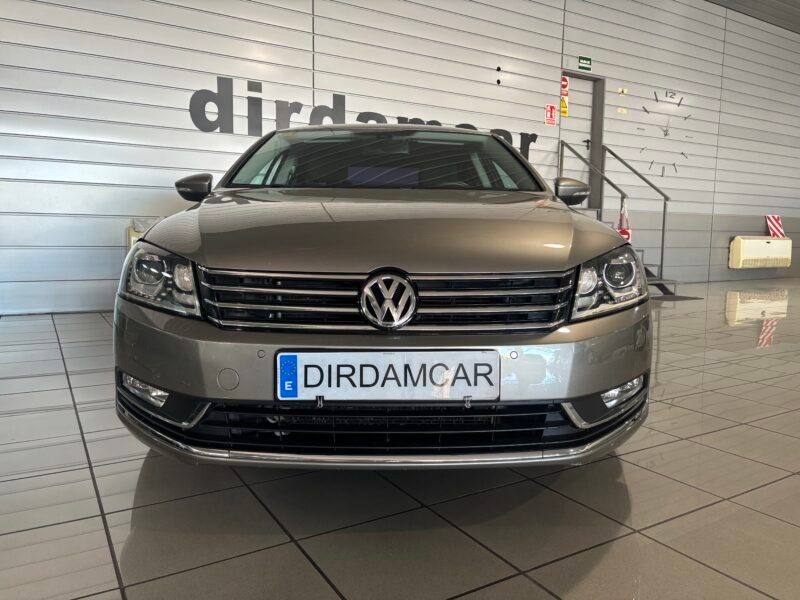 VOLKSWAGEN Passat 2.0 TDI