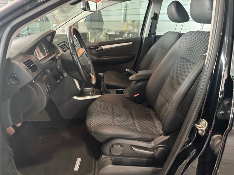 MERCEDES-BENZ CLASE B 180 CDI