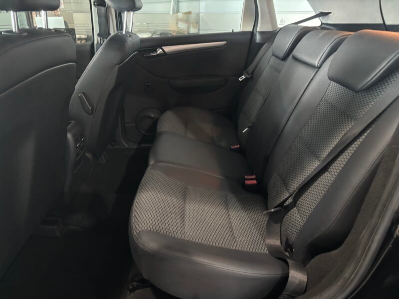 MERCEDES-BENZ CLASE B 180 CDI