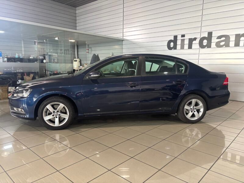 VOLKSWAGEN Passat 1.6 TDI