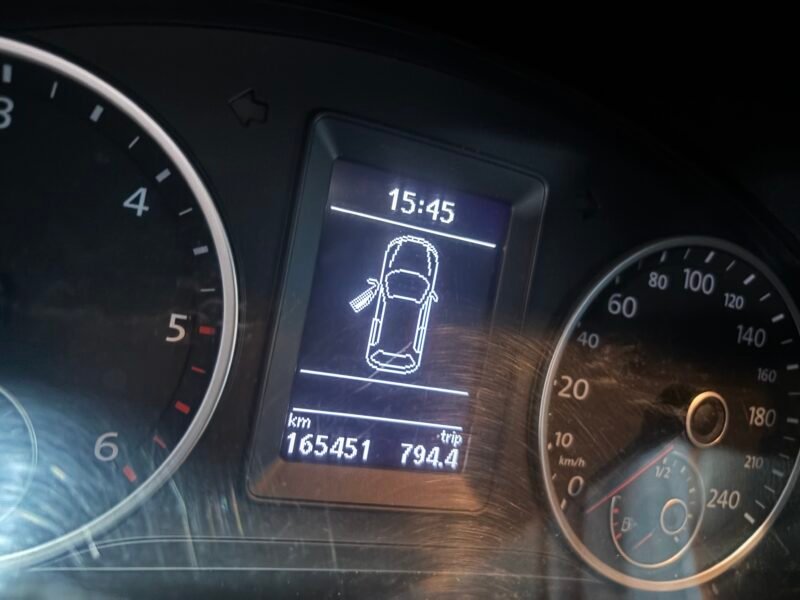 VOLKSWAGEN Tiguan 2.0 TDI ADVANCE