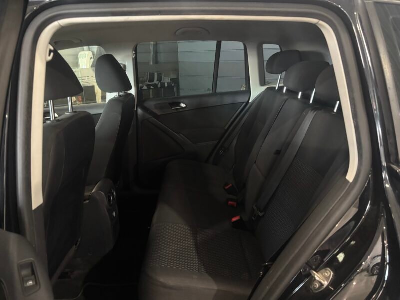 VOLKSWAGEN Tiguan 2.0 TDI ADVANCE