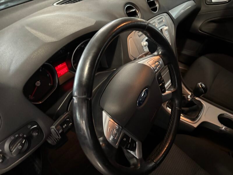 FORD MONDEO 2.0 TDCI TREND