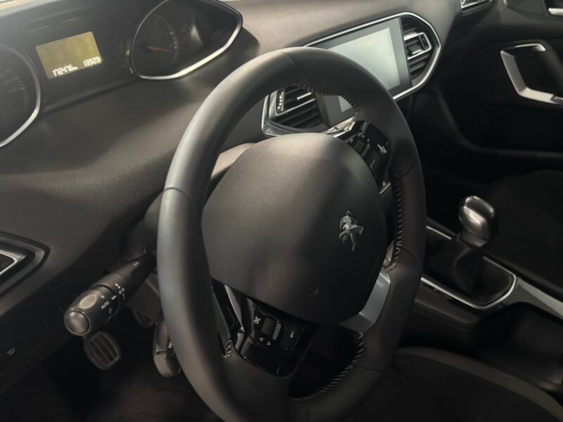 PEUGEOT 308 1.6 BLUE HDI