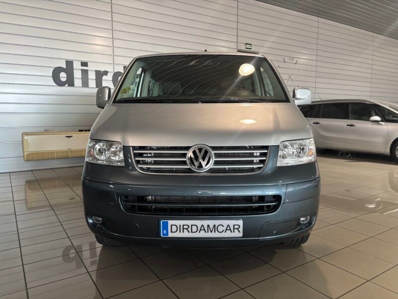 VOLKSWAGEN MULTIVAN T5 2.5 TDI 174