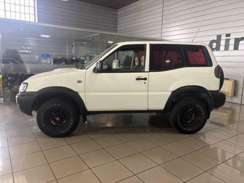 NISSAN TERRANO 2.7 TDI