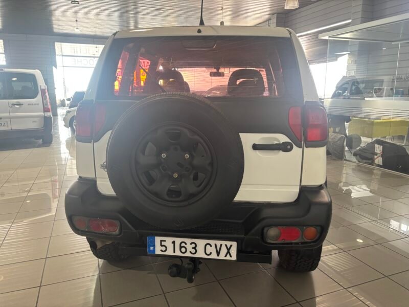 NISSAN TERRANO 2.7 TDI