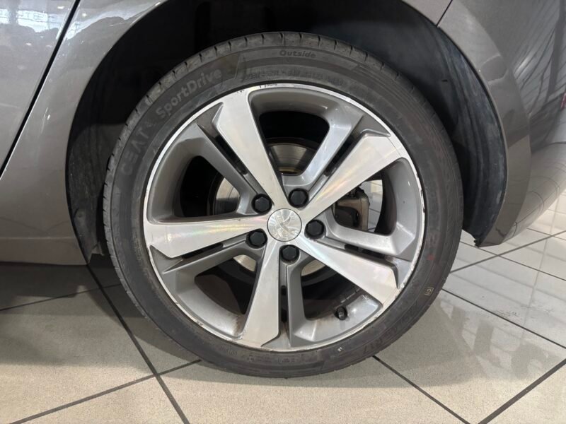 PEUGEOT 308 1.6 EHDI 115