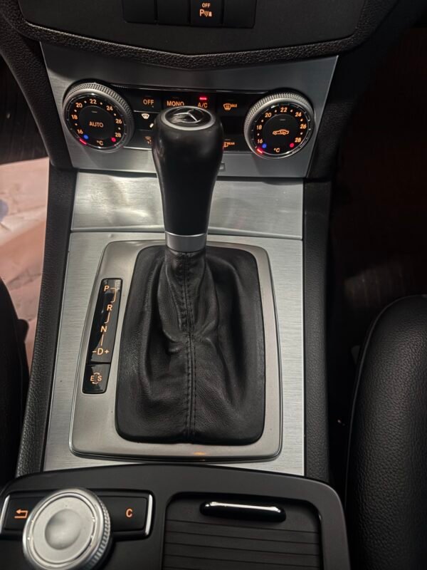 MERCEDES-BENZ Clase C 220 CDI