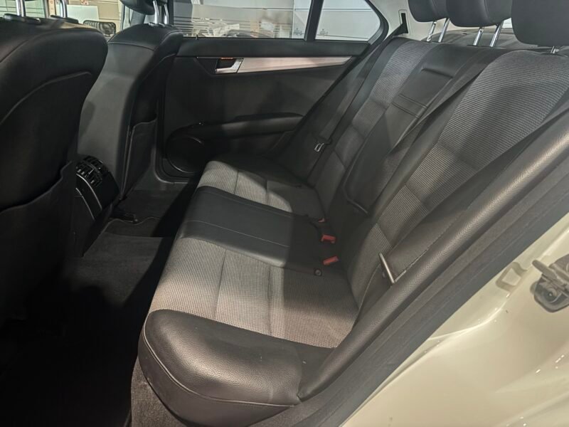 MERCEDES-BENZ Clase C 220 CDI